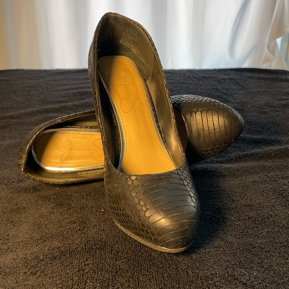 Jessica Simpson Black “snake print” stilettos